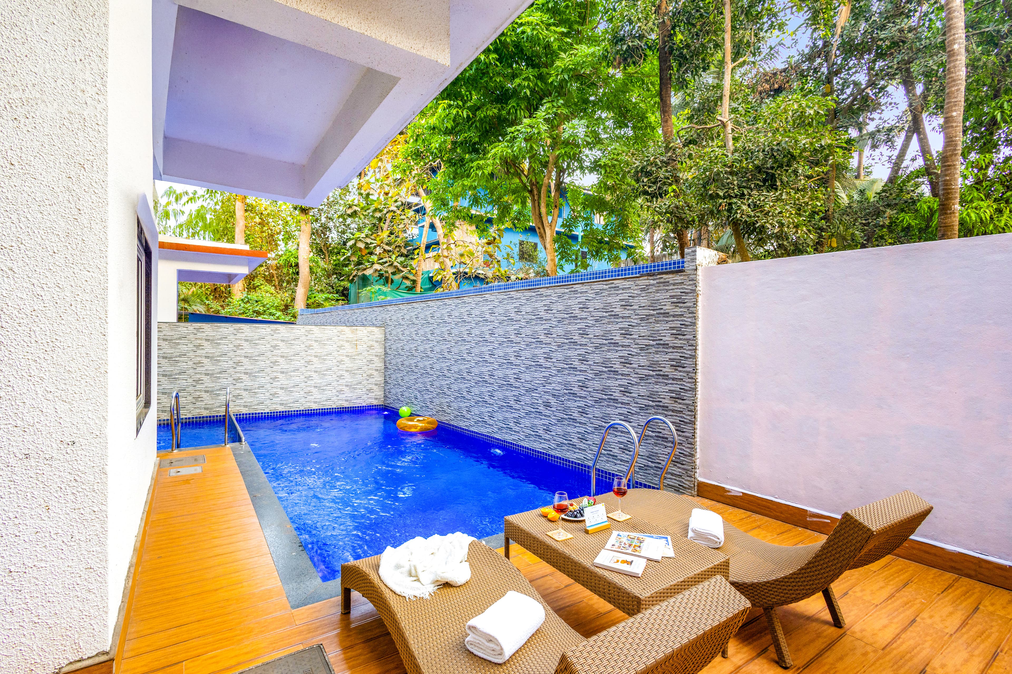 LT488 | 4-BHK Pet-Friendly Villa with Private Pool and Sit Out | Near Calangute Beach