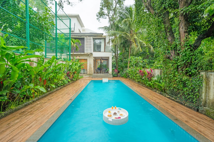 LT478 | Elegant 4-BHK Villa with Pool, Bars, TV Lounge, Gazebo & Terraces