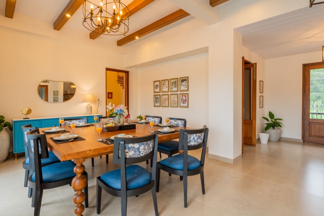 Dining area - River's Edge Bistro