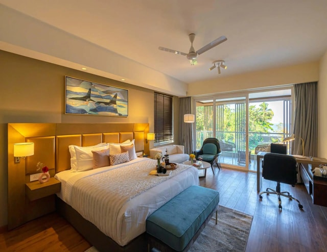 BEDROOM 6