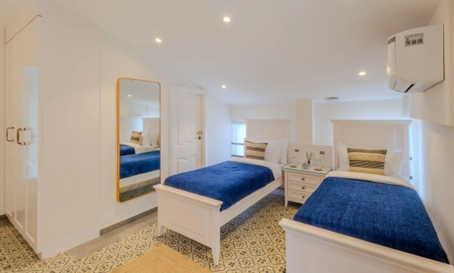 Bedroom 10