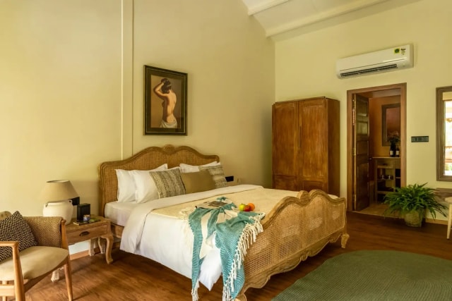 Bedroom 12