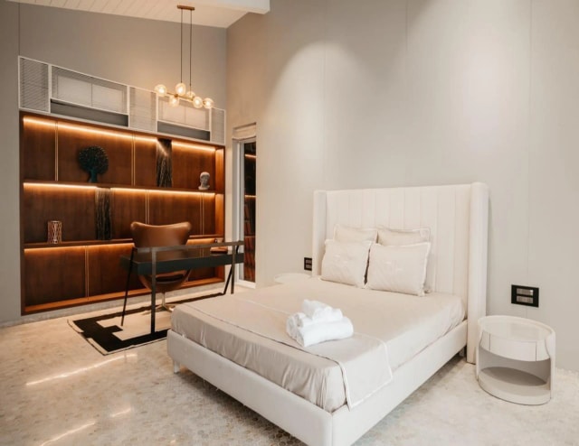 Bedroom 10