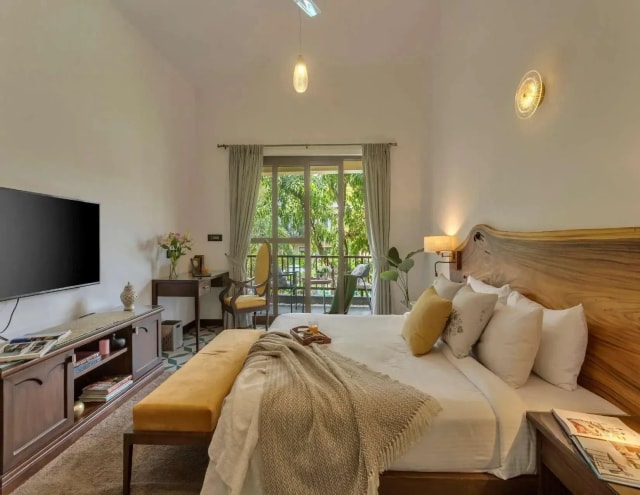 BEDROOM 4