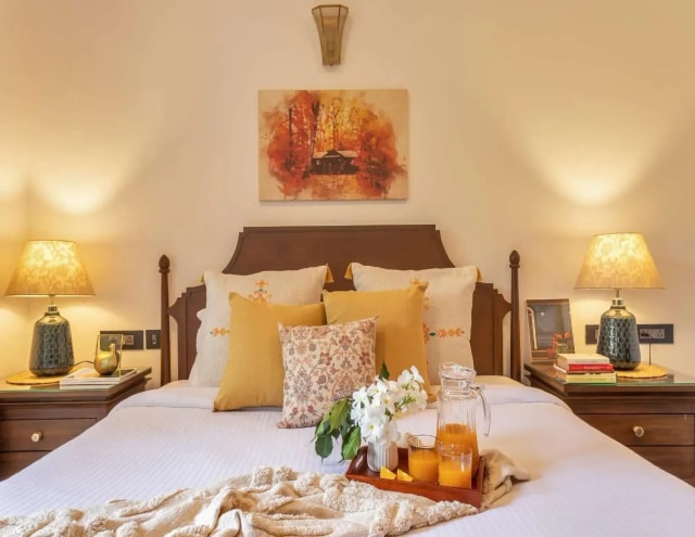 BEDROOM 12