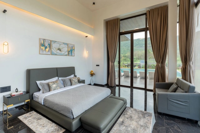 Bedroom 6