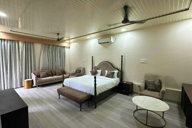Bedroom 6