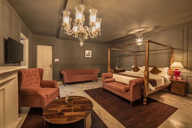 Bedroom 13