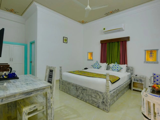 Bedroom 8