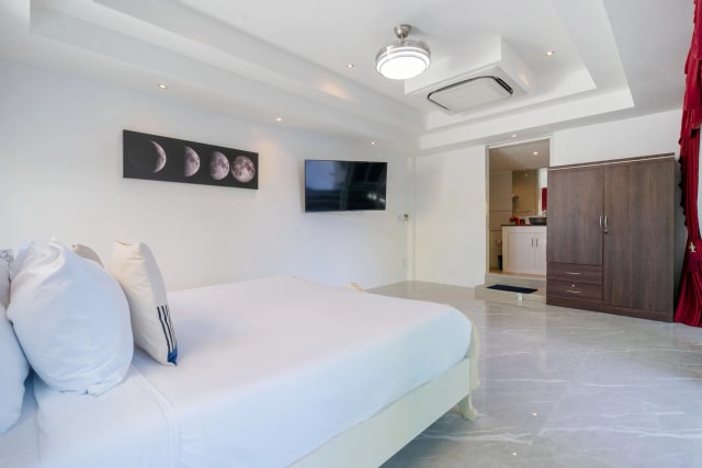 Bedroom 9