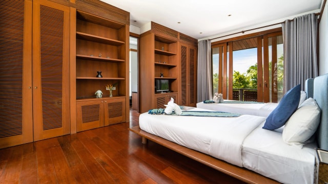 Bedroom 6