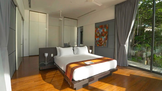 Bedroom 6