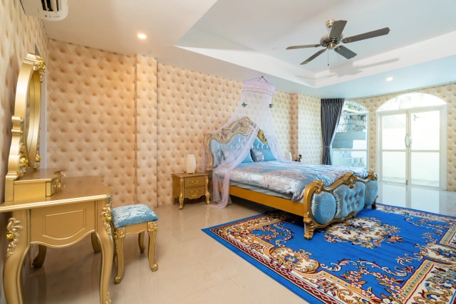 Bedroom 5