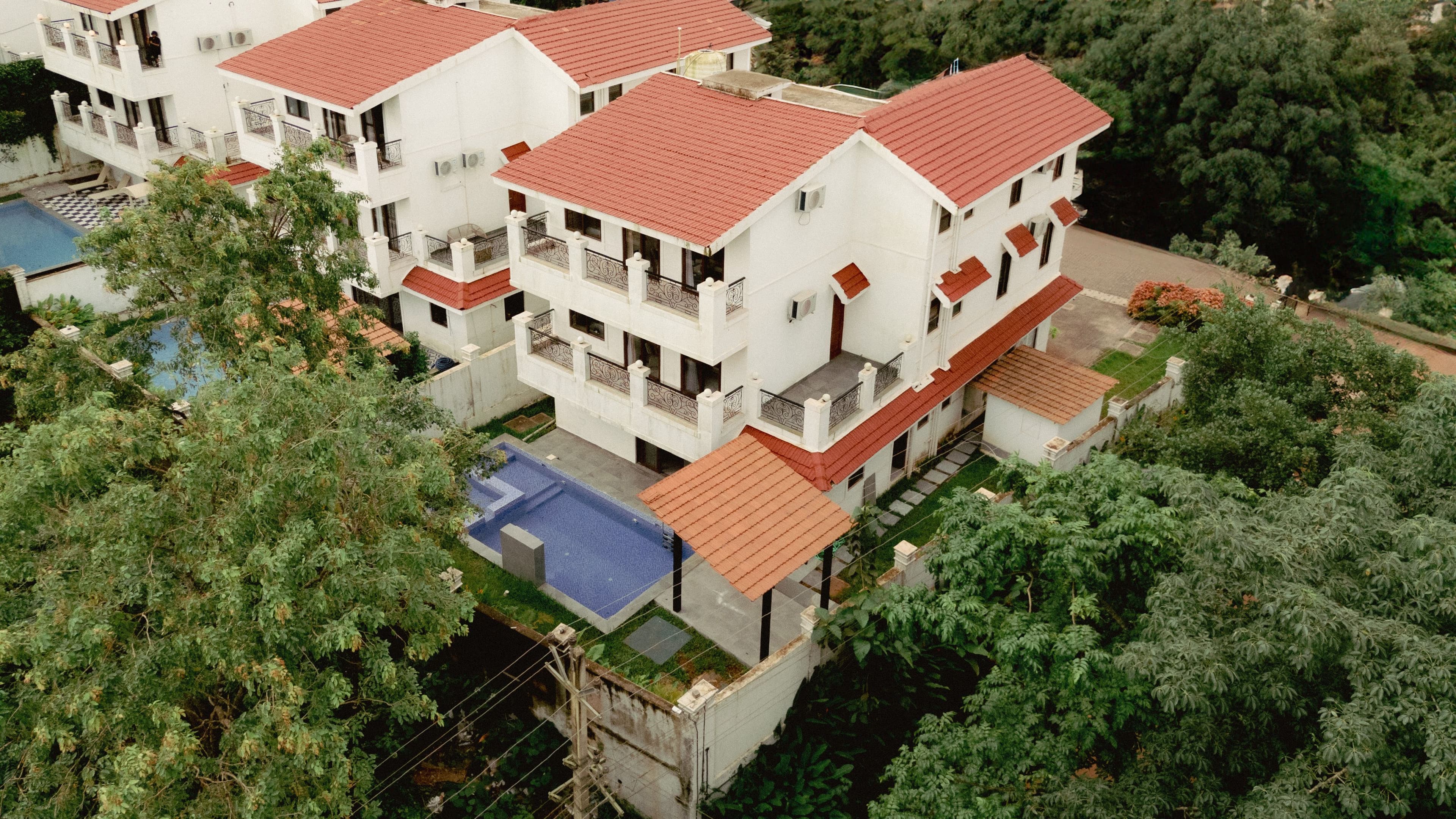 LT470 | 4-BHK Villa With Private Pool & Lift; Near Popular Restaurants