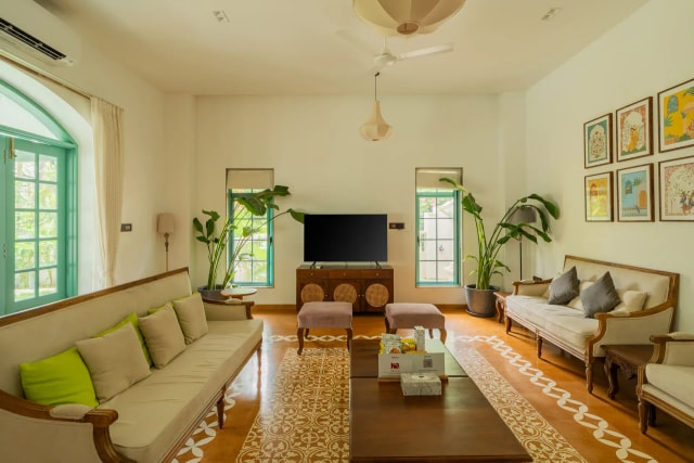 Lounge area