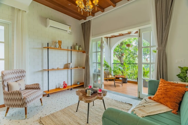 Living room 2