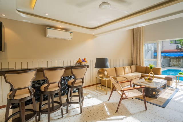 Bar area