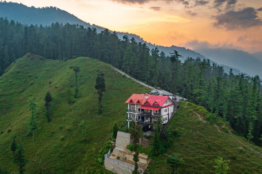 Luxury villas in Shimla, North India, India LTN304