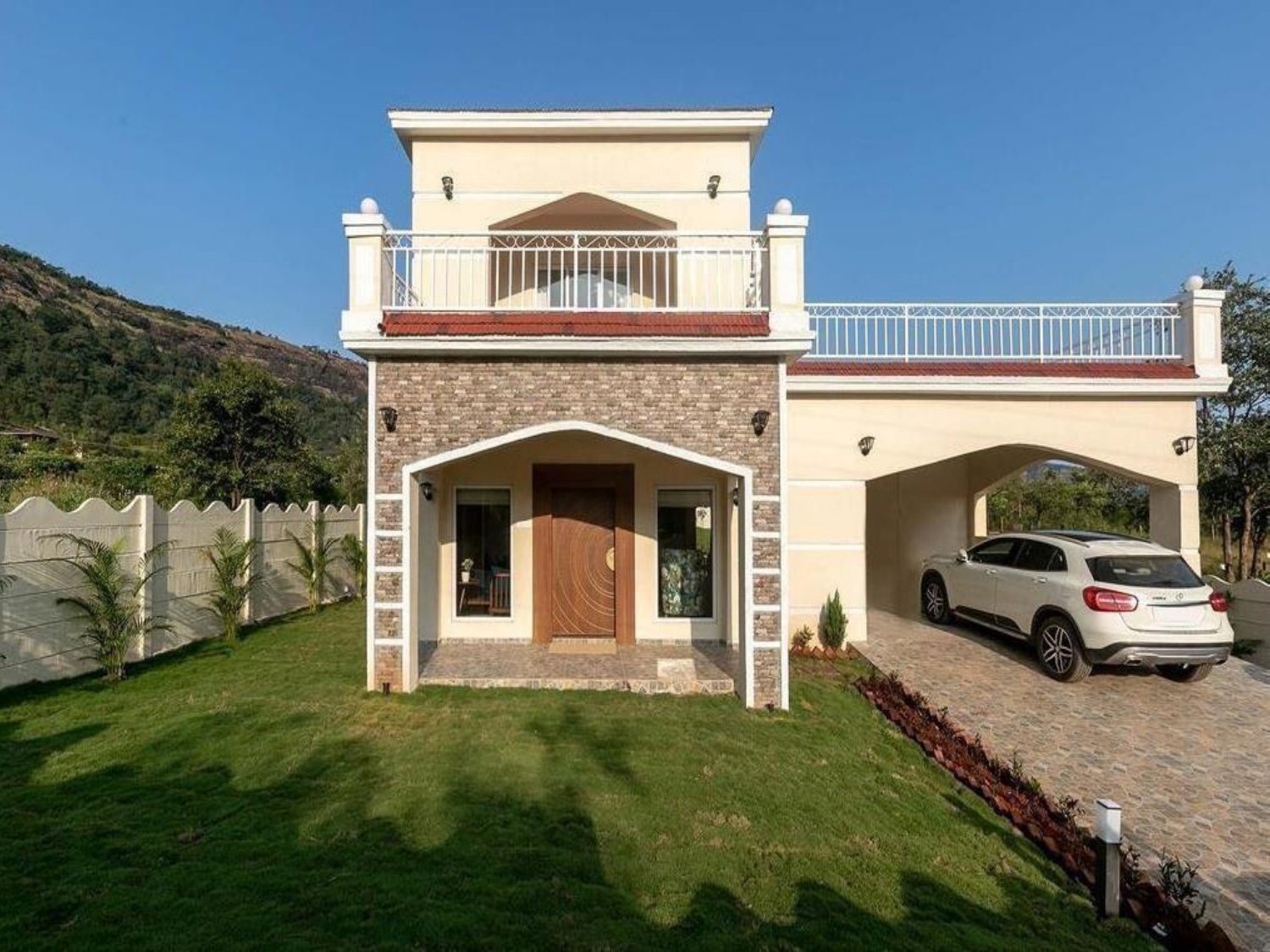 Luxury villas in Karjat, Maharashtra, India LTM408